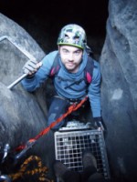 zajímavé lezení v komíně